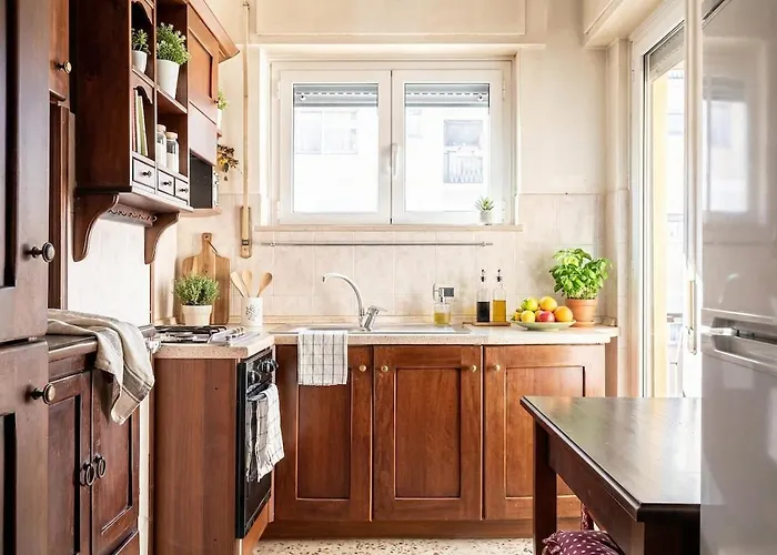 דירה Bright 2 Min From Metro Station רומא